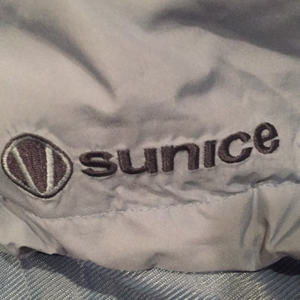 Sunice Windbreaker Light Jacket - image 4